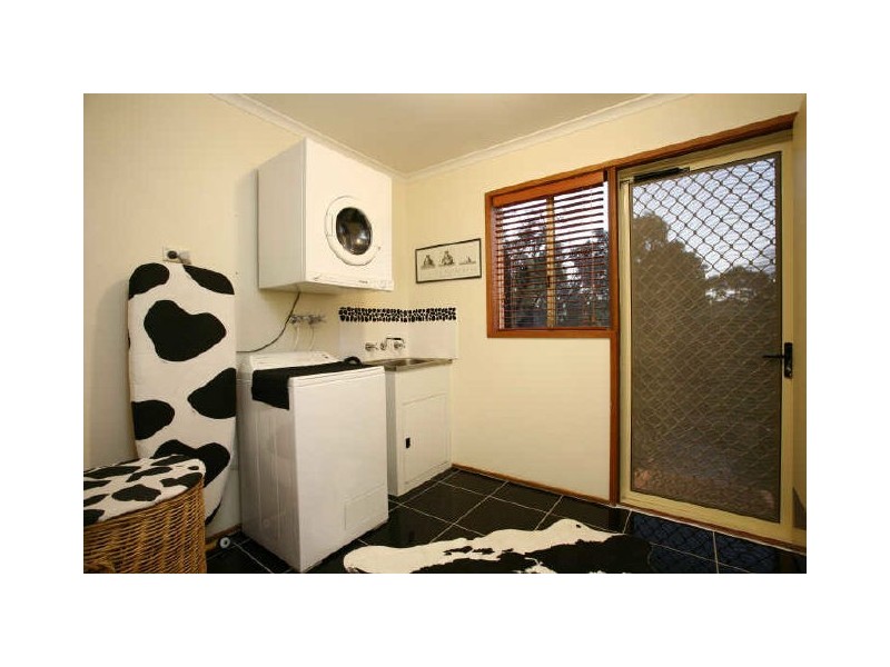 21A Jericho Court, Berwick VIC 3806