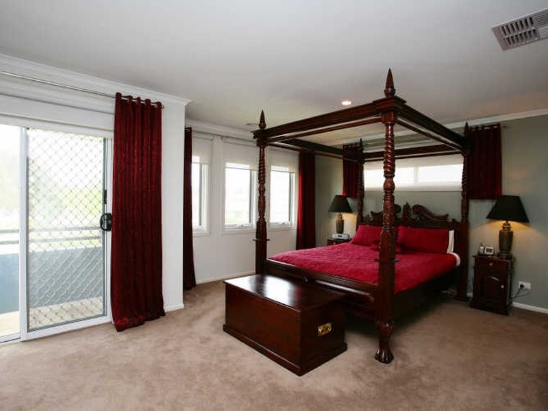 2 Loxley Boulevard, Narre Warren South VIC 3805