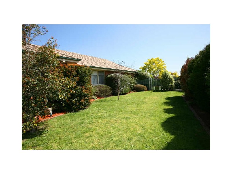 5 Robinia Court, Narre Warren South VIC 3805