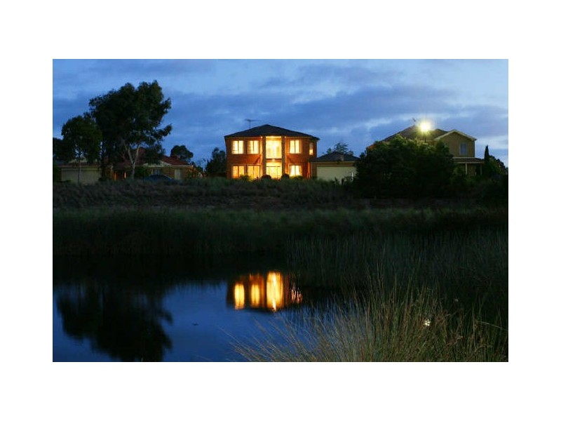 5 Vista Place, Beaconsfield VIC 3807