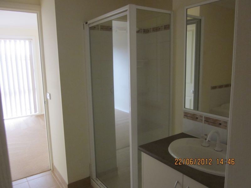 2/60 Sunnyvale Drive, Langwarrin VIC 3910