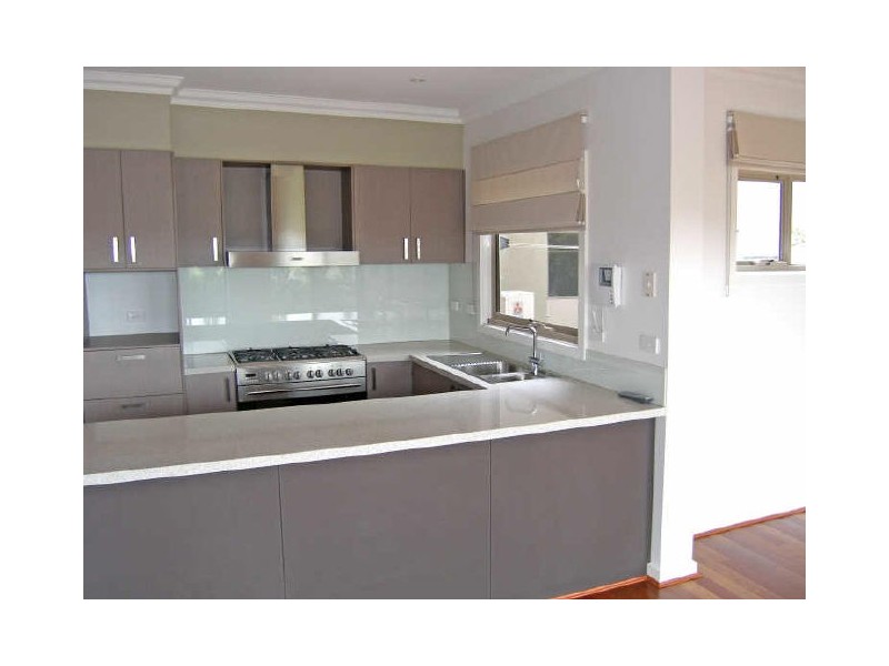 Unit 4/25 Canberra Avenue, Berwick VIC 3806
