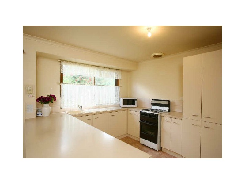 3 Kelburn Road, Berwick VIC 3806