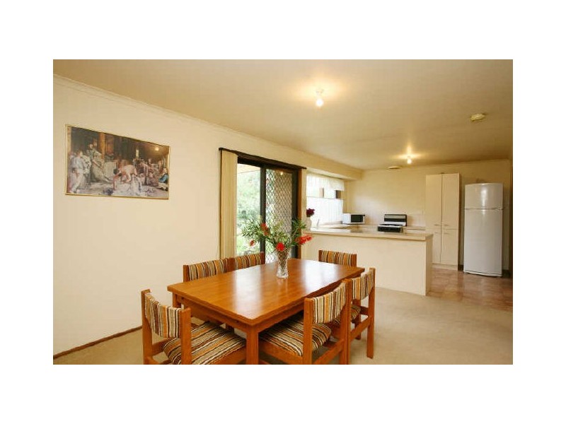 3 Kelburn Road, Berwick VIC 3806