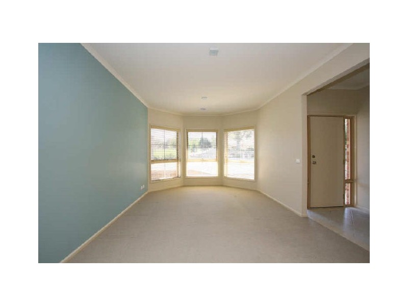 63 The Circuit, Pakenham VIC 3810