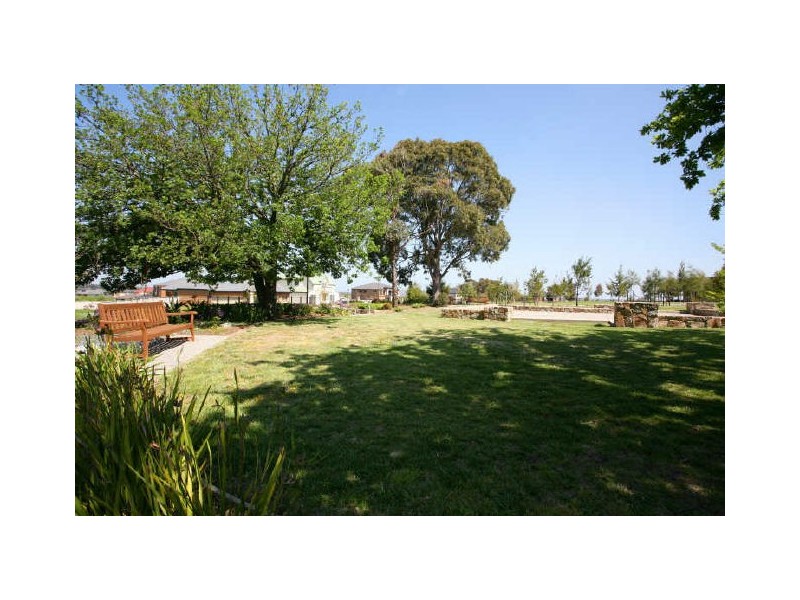 63 The Circuit, Pakenham VIC 3810