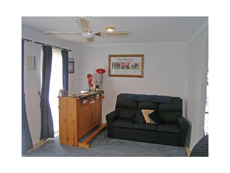 11 Willunga Court, Berwick VIC 3806