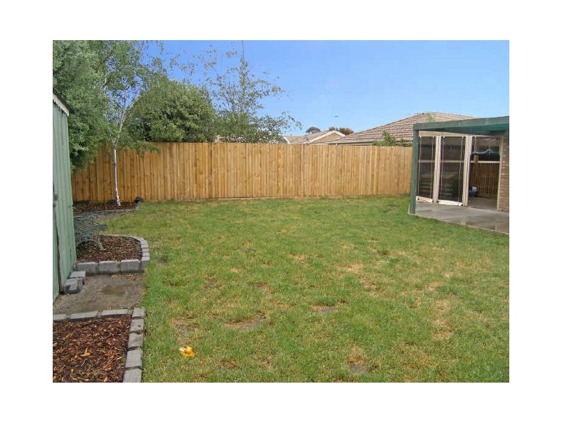 11 Willunga Court, Berwick VIC 3806
