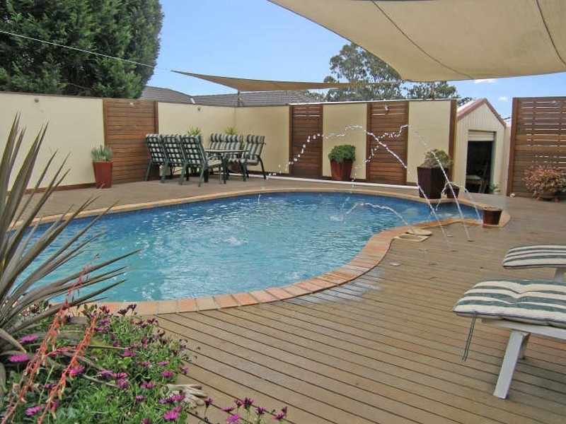 21 Christopher Court, Hallam VIC 3803