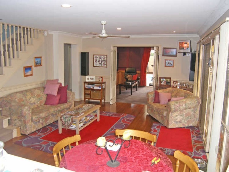 21 Christopher Court, Hallam VIC 3803