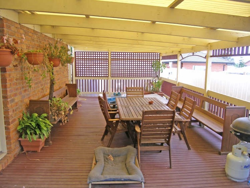 21 Christopher Court, Hallam VIC 3803