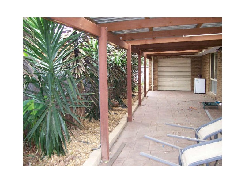 384 Centre Road, Berwick VIC 3806