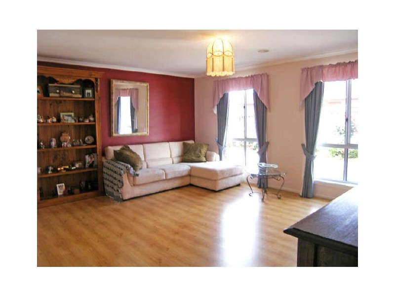 29 Napier Way, Narre Warren South VIC 3805