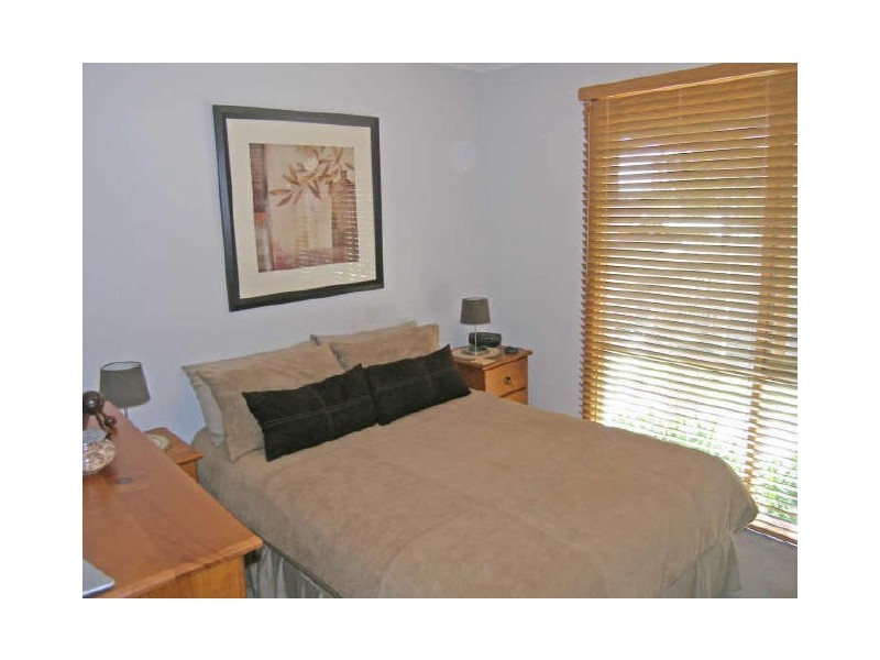 52 Avebury Drive, Berwick VIC 3806