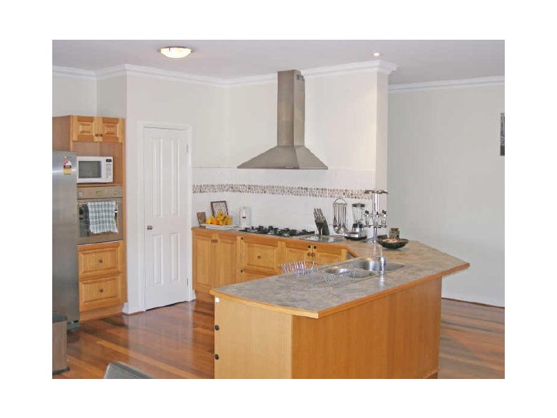 3 Riflebird Avenue, Narre Warren VIC 3805