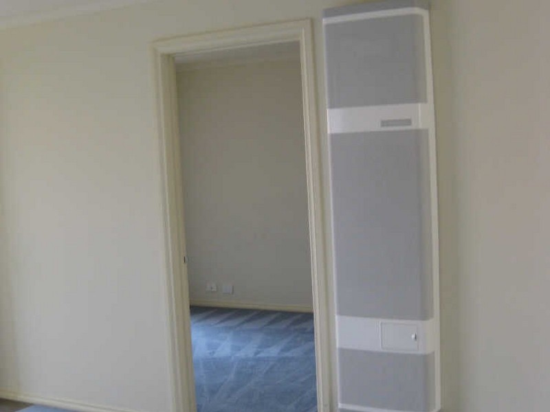 4/19-21 Maculata Drive, Cranbourne VIC 3977