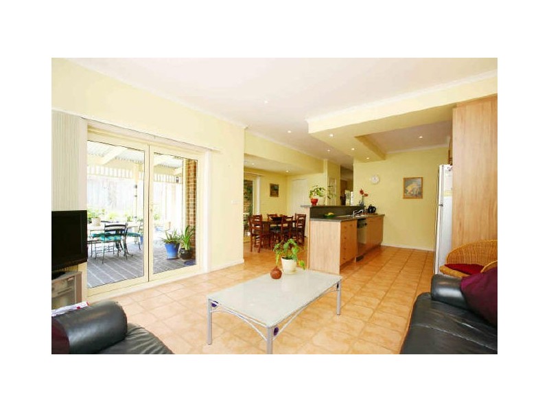 9 Reid Mews, Berwick VIC 3806