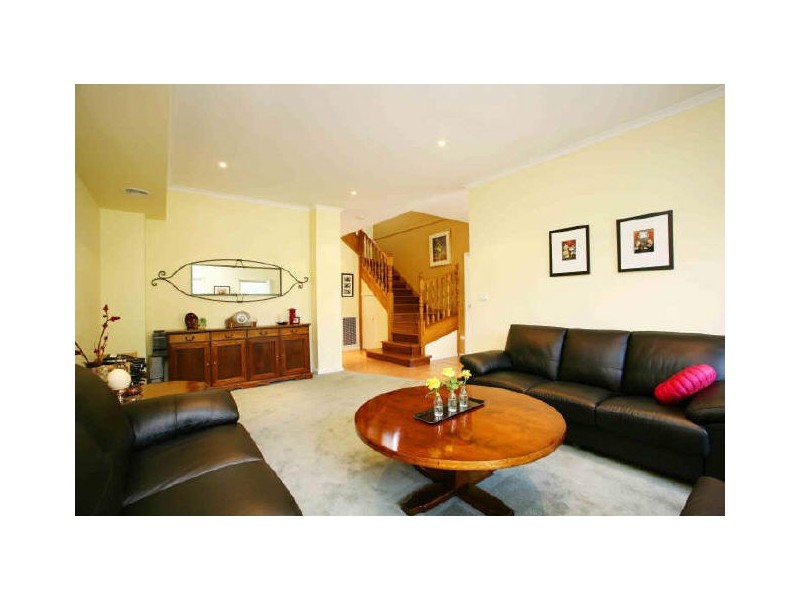 9 Reid Mews, Berwick VIC 3806