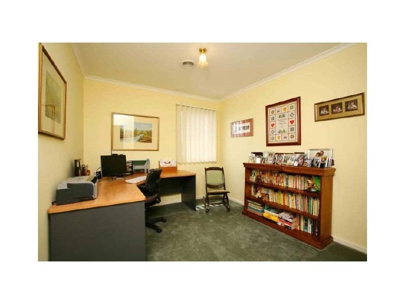 9 Reid Mews, Berwick VIC 3806