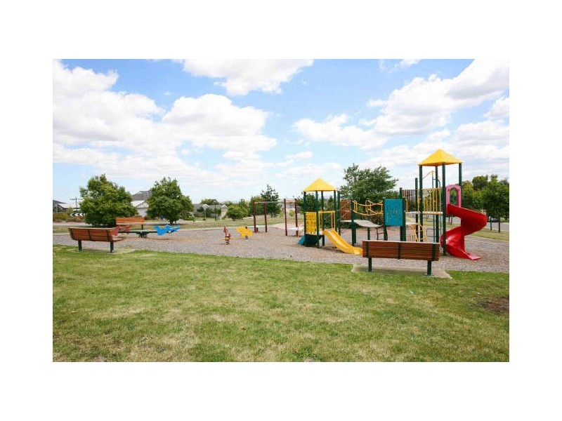 9 Reid Mews, Berwick VIC 3806