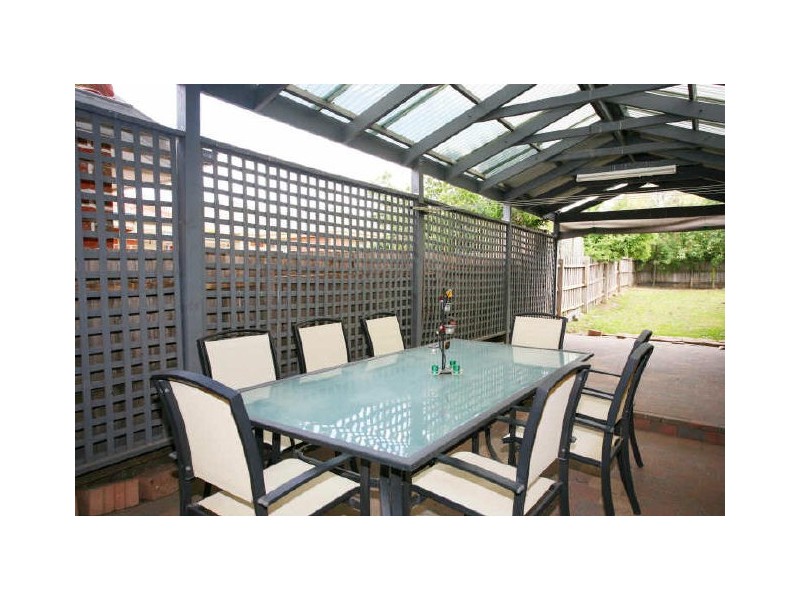 57 Lodge Crescent, Berwick VIC 3806