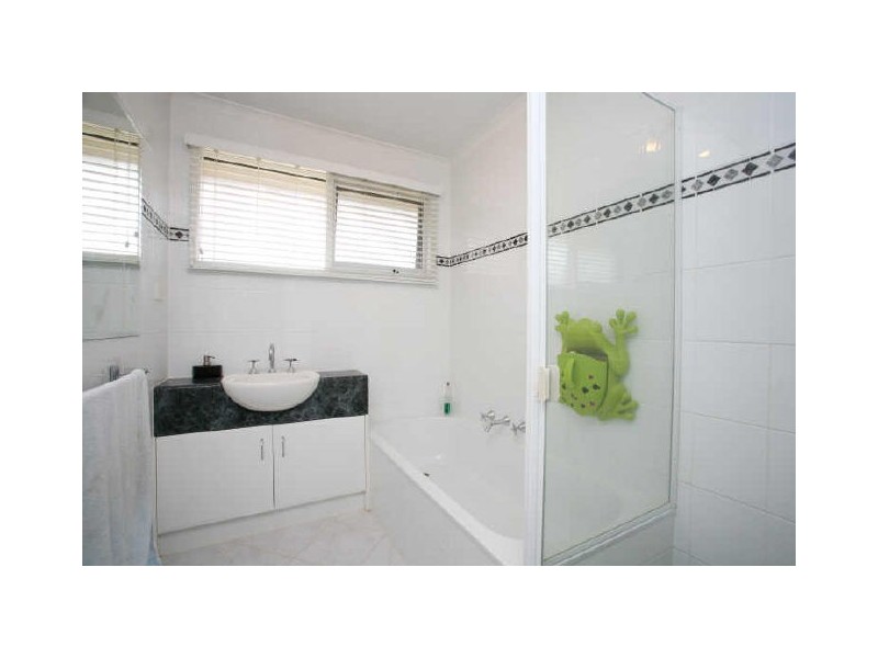 57 Lodge Crescent, Berwick VIC 3806