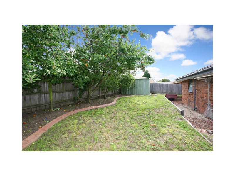 57 Lodge Crescent, Berwick VIC 3806