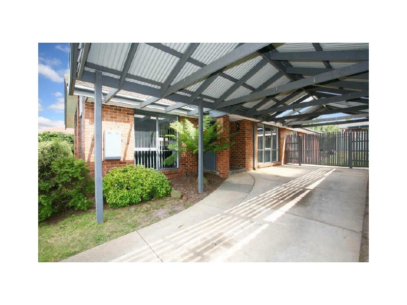 57 Lodge Crescent, Berwick VIC 3806