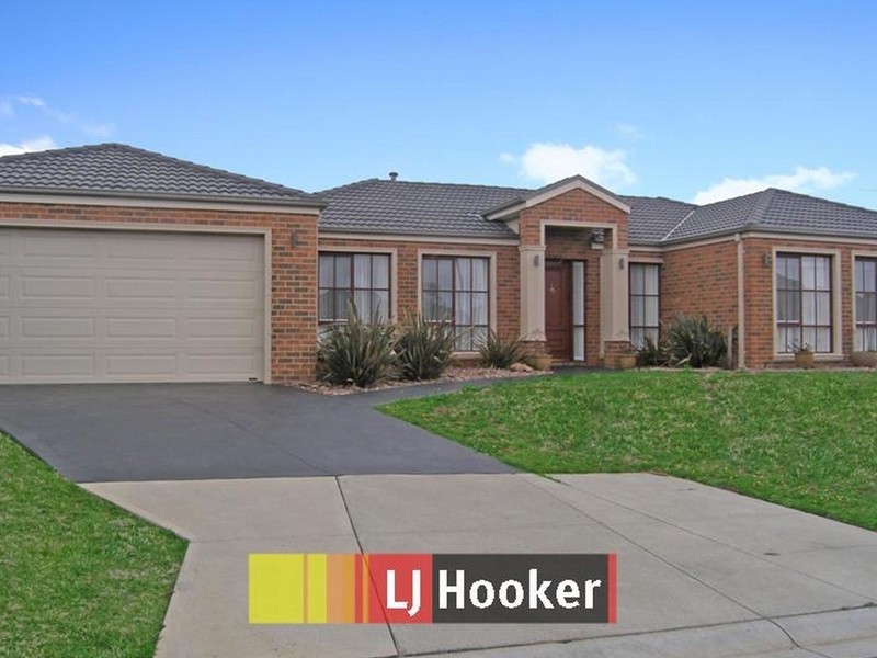 18 Sunview Place, Berwick VIC 3806