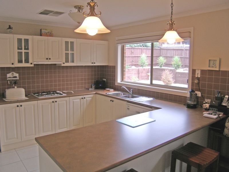 18 Sunview Place, Berwick VIC 3806