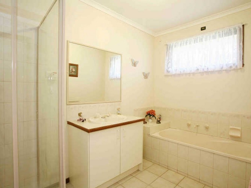 7 Theodore Terrace, Berwick VIC 3806