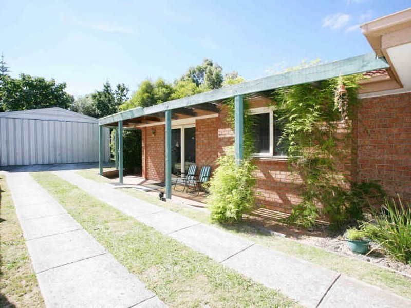 7 Theodore Terrace, Berwick VIC 3806