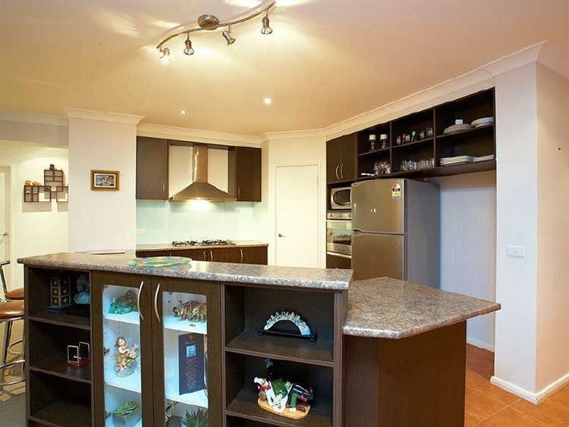 19 Hartsmere Drive, Berwick VIC 3806