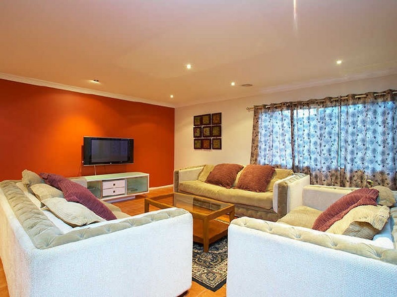 19 Hartsmere Drive, Berwick VIC 3806