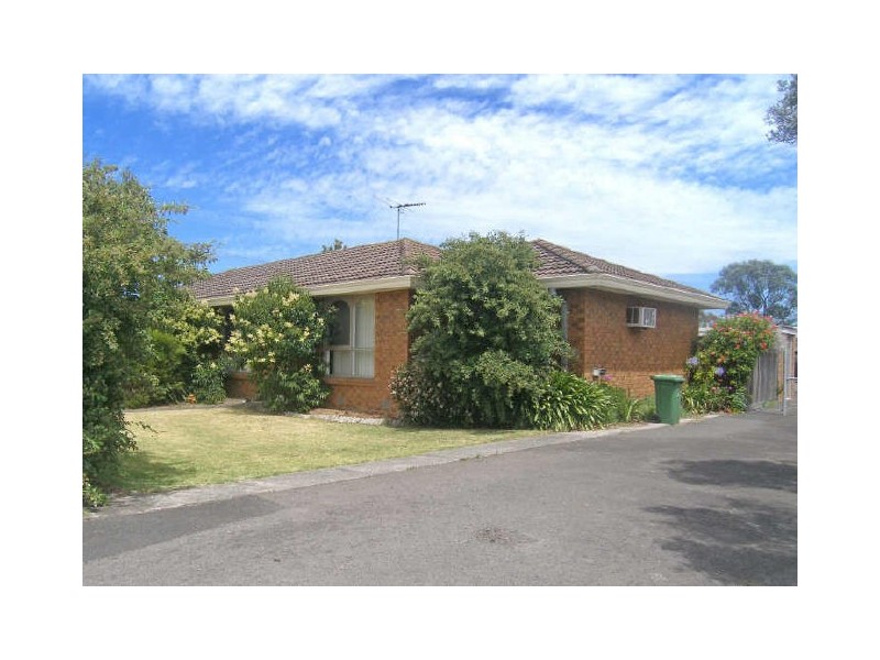 6/40 Wood Street, Beaconsfield VIC 3807