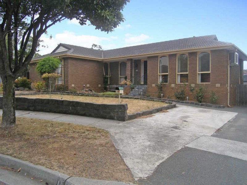 11 Simpson Court, Hallam VIC 3803