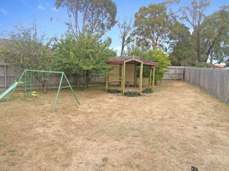 11 Simpson Court, Hallam VIC 3803