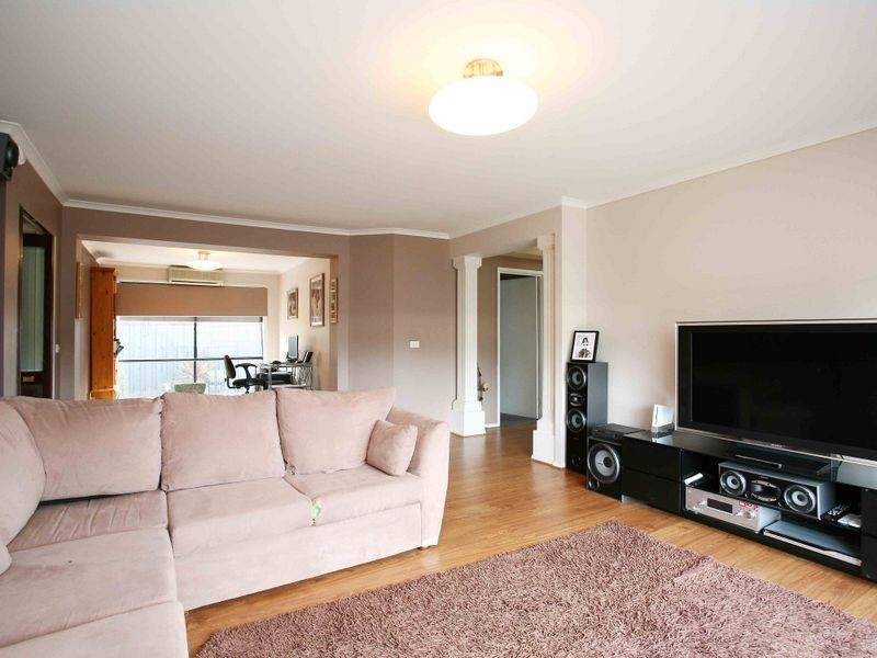 2 Keswick Court, Narre Warren South VIC 3805