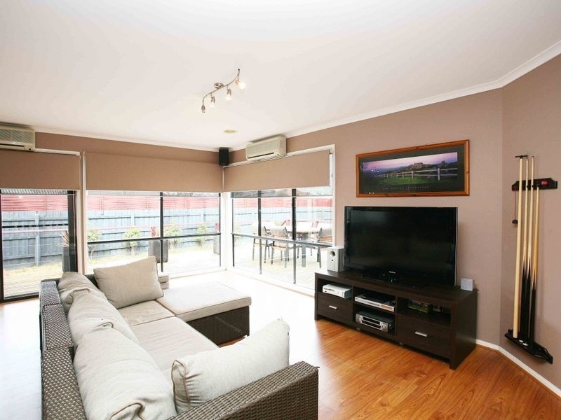 2 Keswick Court, Narre Warren South VIC 3805