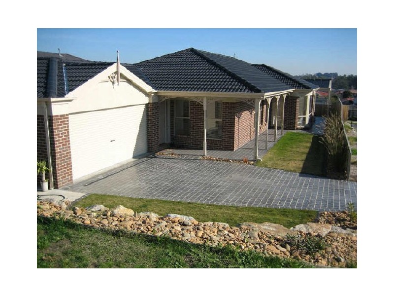 4 Highton Court, Beaconsfield VIC 3807