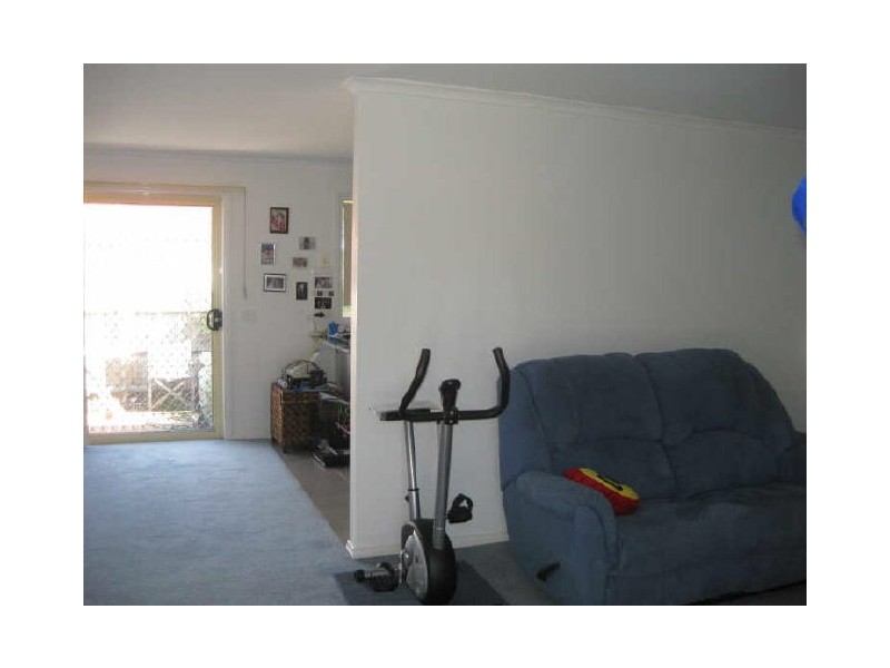 1/249 – 251 Monahans Rd, Cranbourne VIC 3977