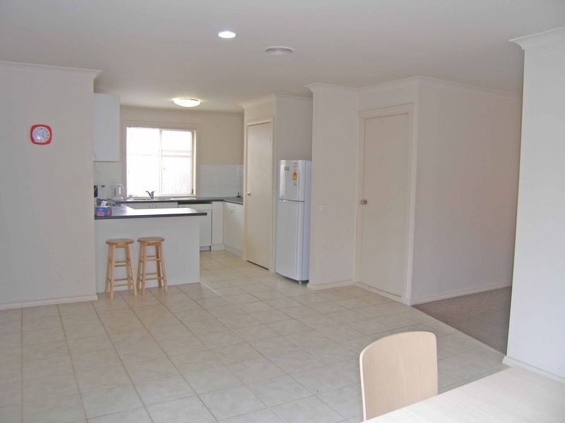 5/133 Bemersyde Drive, Berwick VIC 3806