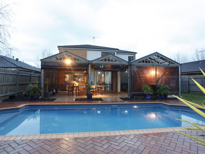 12 Argyle Court, Berwick VIC 3806