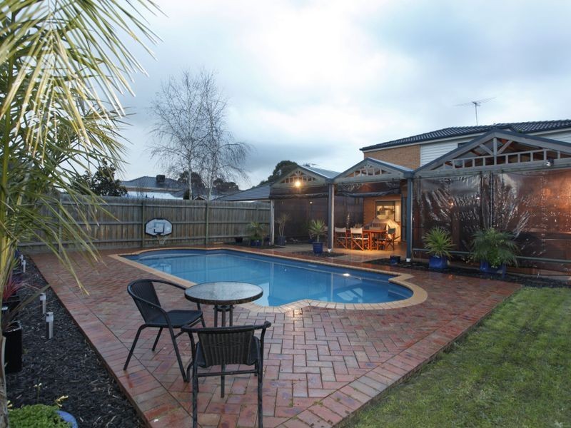 12 Argyle Court, Berwick VIC 3806