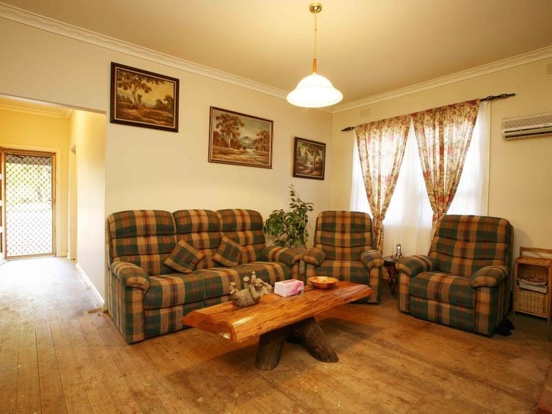 84 Kenilworth Avenue, Beaconsfield VIC 3807