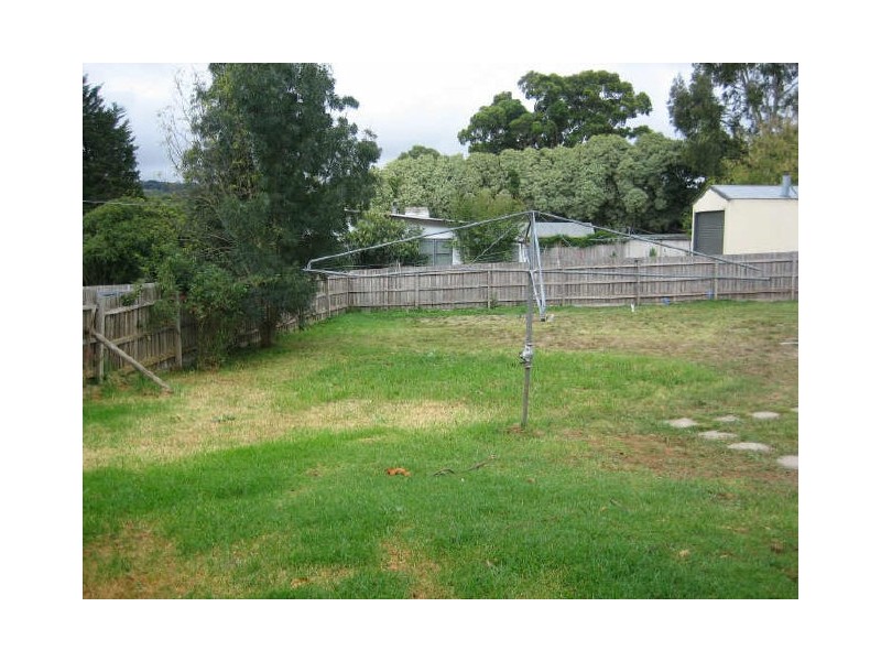 357 Beaconsfield Emerald Road, Beaconsfield VIC 3807
