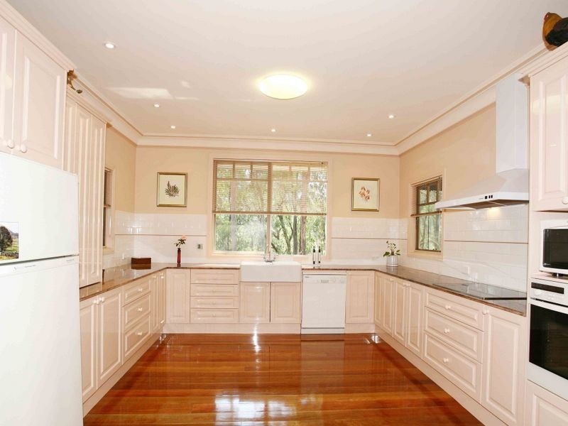 20 Reed Avenue, Beaconsfield Upper VIC 3808