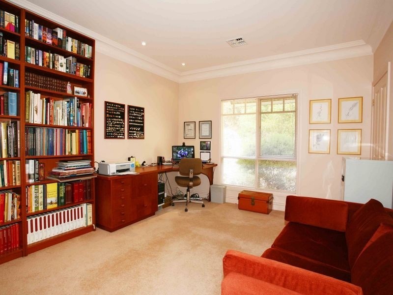 20 Reed Avenue, Beaconsfield Upper VIC 3808