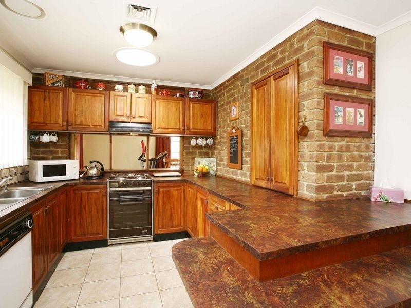 7 Chirnside Road, Berwick VIC 3806