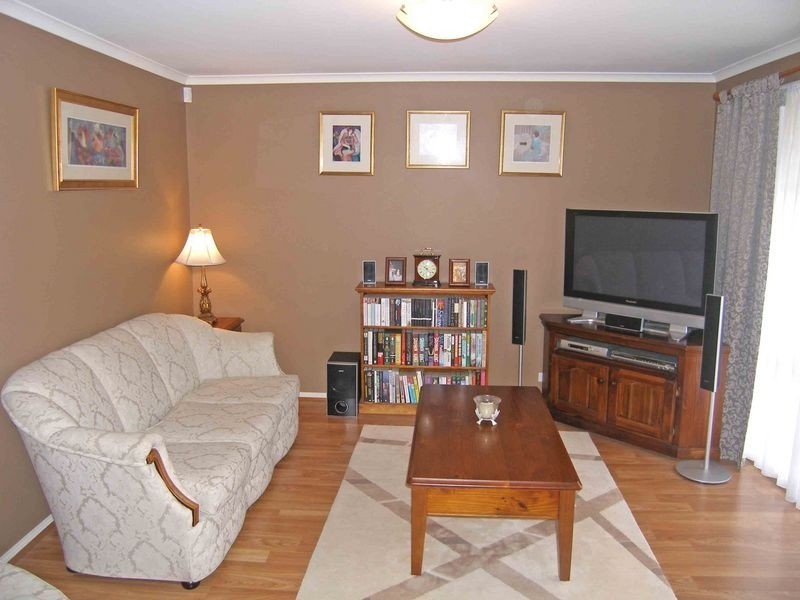 21 Howitt Court, Berwick VIC 3806